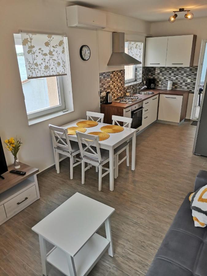 בטינה Apartment Roman מראה חיצוני תמונה